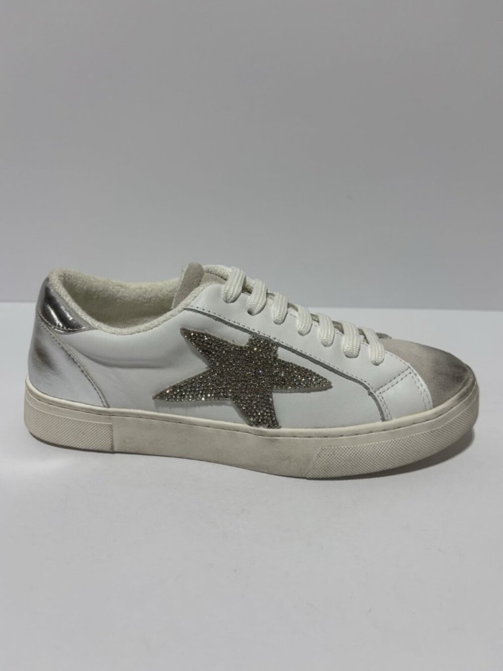 Steve Madden Women’s Rezume Rhinestone Sneakers, Size 6.5 M